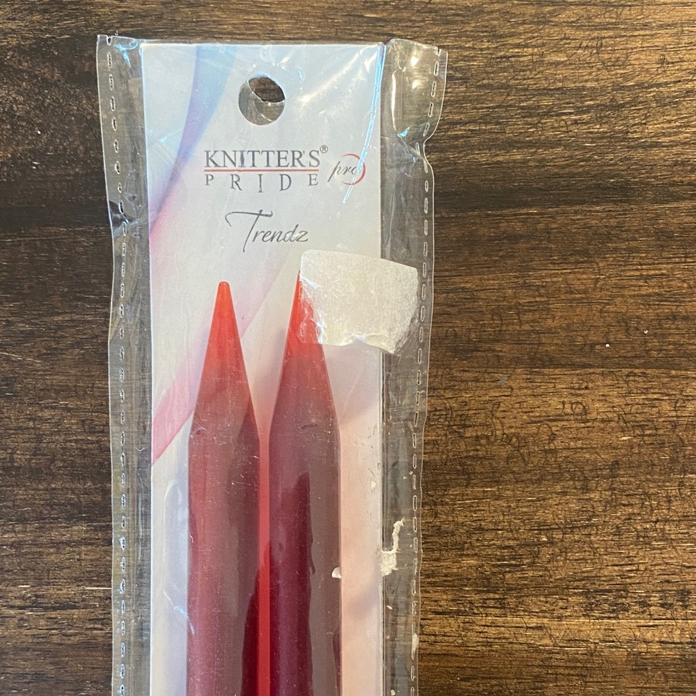 Knitter's Pride Trendz Red Knitting Needles